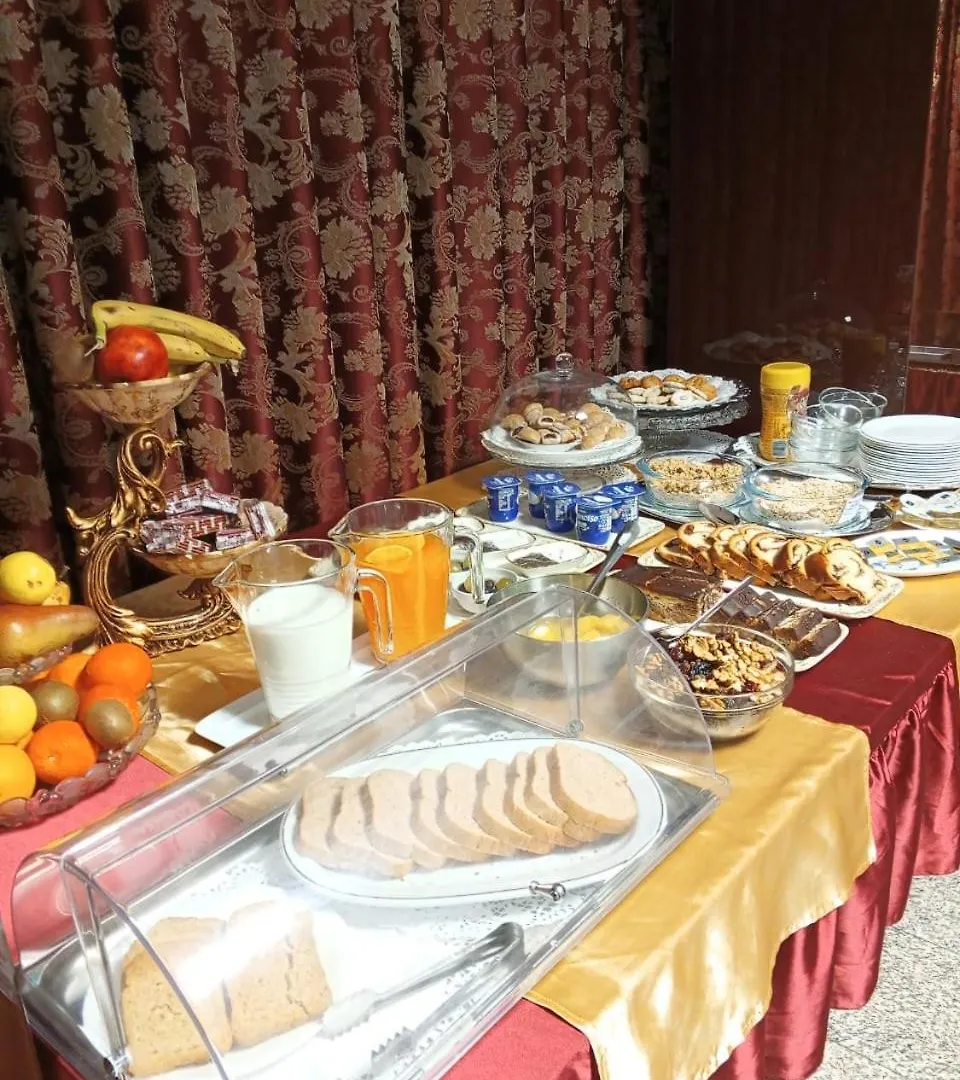 Best Deal City Break At Grand Pier Boutique Villa With One Day Free Welcome Breakfast Only For King Deluxe Rooms And Bookings For Minimum 4 Nights 布加勒斯特