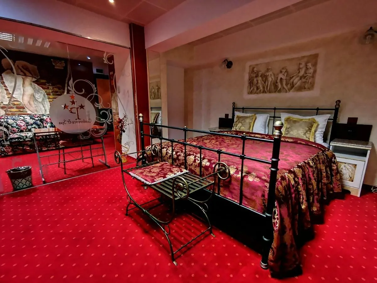 Best Deal City Break At Grand Pier Boutique Villa With One Day Free Welcome Breakfast Only For King Deluxe Rooms And Bookings For Minimum 4 Nights 布加勒斯特