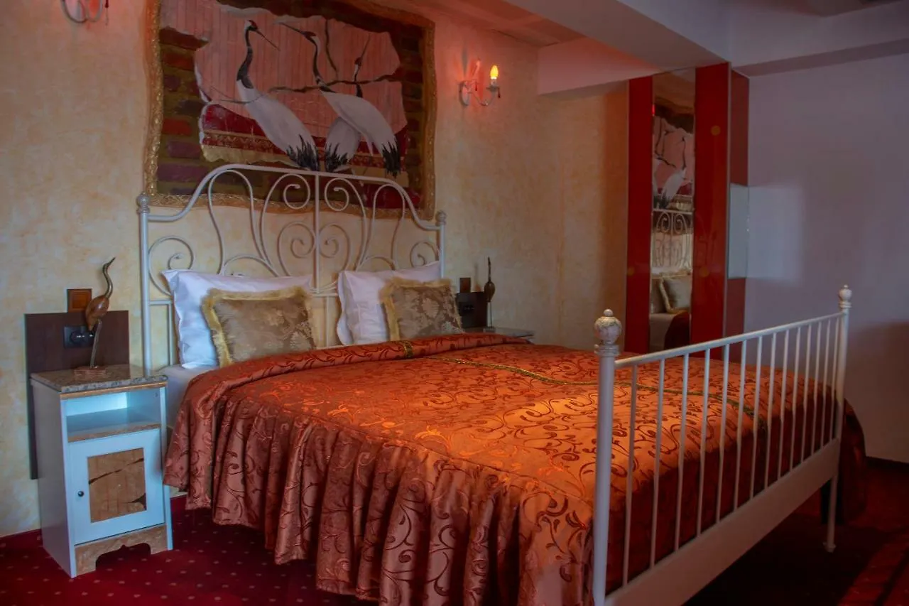 Best Deal City Break At Grand Pier Boutique Villa With One Day Free Welcome Breakfast Only For King Deluxe Rooms And Bookings For Minimum 4 Nights 布加勒斯特 罗马尼亚