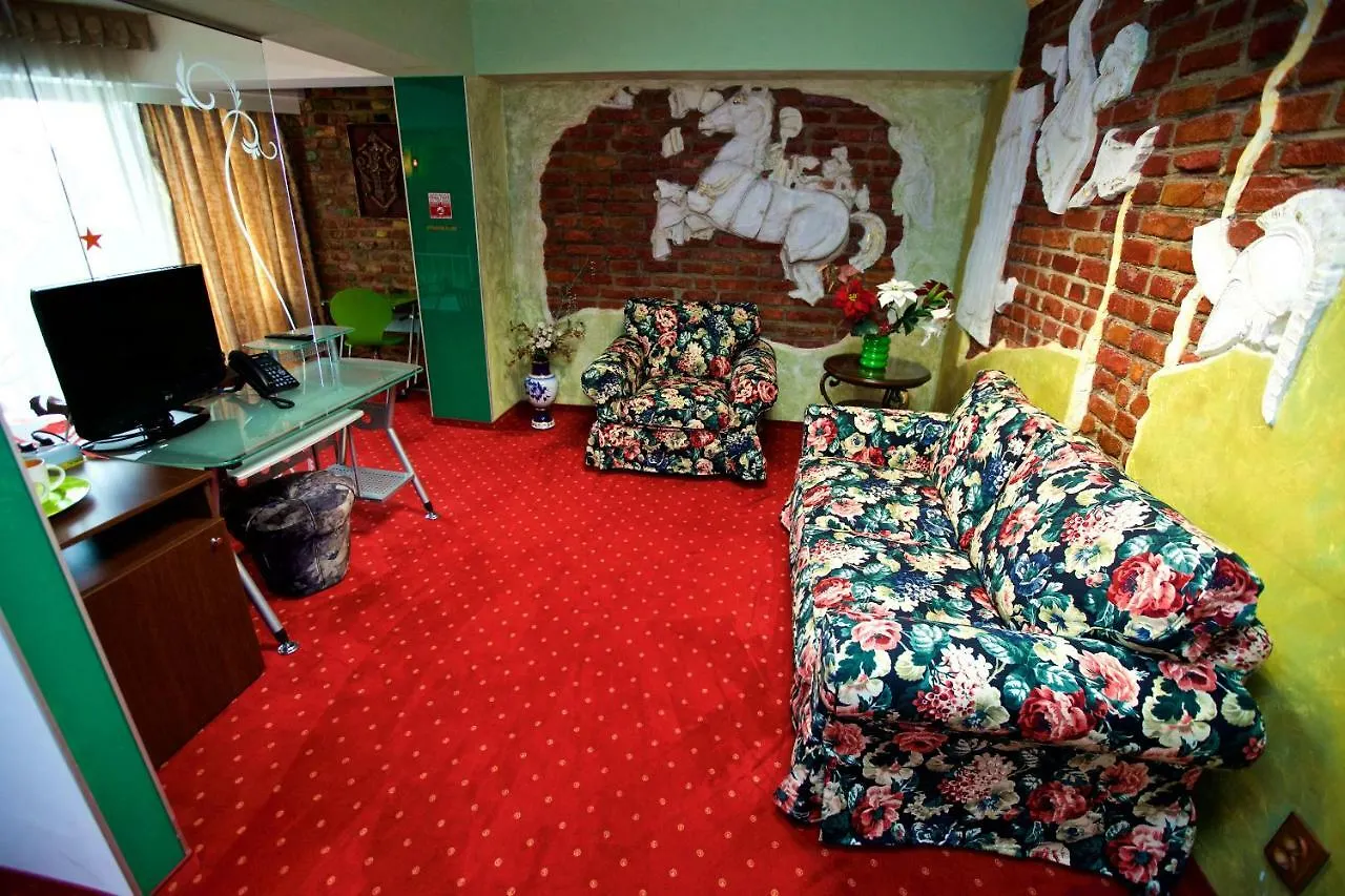 Best Deal City Break At Grand Pier Boutique Villa With One Day Free Welcome Breakfast Only For King Deluxe Rooms And Bookings For Minimum 4 Nights Bucureşti
