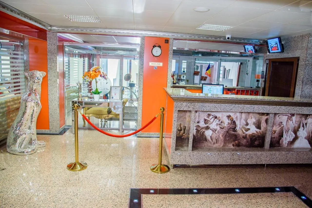 Best Deal City Break At Grand Pier Boutique Villa With One Day Free Welcome Breakfast Only For King Deluxe Rooms And Bookings For Minimum 4 Nights România